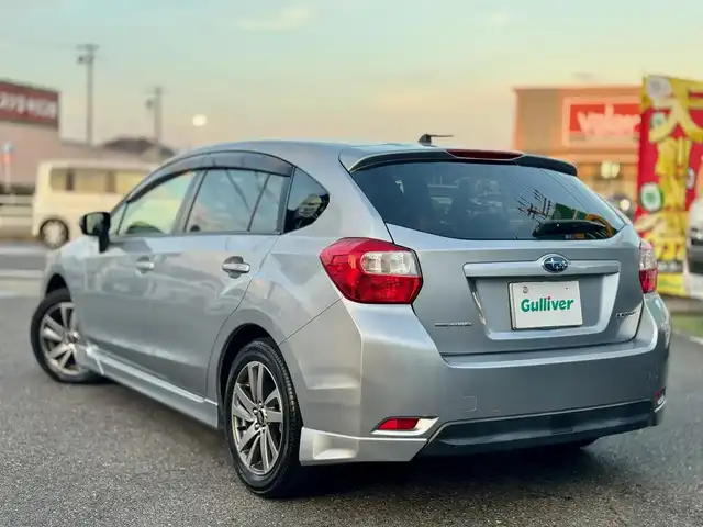 スバル インプレッサ スポーツ 1．6i－S 滋賀県 2015(平27)年 3.3万km アイスシルバーメタリック ワンオーナー/ケンウッドCDオーディオ/　CD USB ラジオ/ドライブレコーダー/ビルトインETC/パドルシフト/純正フロアマット/純正ドアバイザー/スペアキー/