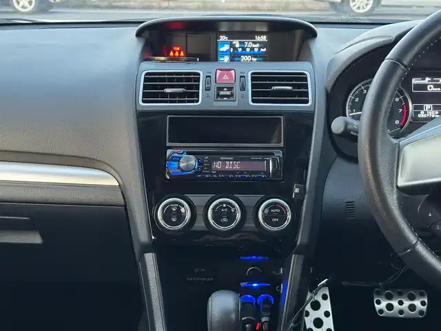 スバル インプレッサ スポーツ 1．6i－S 滋賀県 2015(平27)年 3.3万km アイスシルバーメタリック ワンオーナー/ケンウッドCDオーディオ/　CD USB ラジオ/ドライブレコーダー/ビルトインETC/パドルシフト/純正フロアマット/純正ドアバイザー/スペアキー/