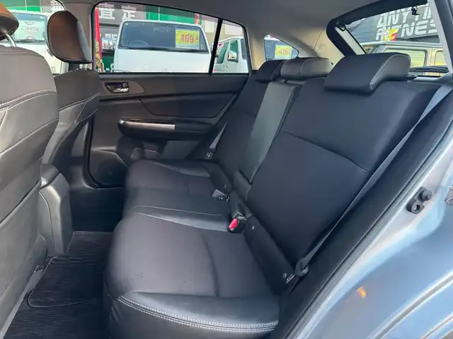 スバル インプレッサ スポーツ 1．6i－S 滋賀県 2015(平27)年 3.3万km アイスシルバーメタリック ワンオーナー/ケンウッドCDオーディオ/　CD USB ラジオ/ドライブレコーダー/ビルトインETC/パドルシフト/純正フロアマット/純正ドアバイザー/スペアキー/