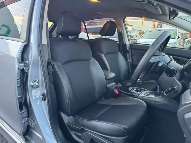 スバル インプレッサ スポーツ 1．6i－S 滋賀県 2015(平27)年 3.3万km アイスシルバーメタリック ワンオーナー/ケンウッドCDオーディオ/　CD USB ラジオ/ドライブレコーダー/ビルトインETC/パドルシフト/純正フロアマット/純正ドアバイザー/スペアキー/