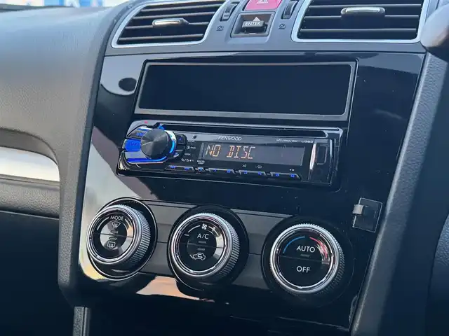 スバル インプレッサ スポーツ 1．6i－S 滋賀県 2015(平27)年 3.3万km アイスシルバーメタリック ワンオーナー/ケンウッドCDオーディオ/　CD USB ラジオ/ドライブレコーダー/ビルトインETC/パドルシフト/純正フロアマット/純正ドアバイザー/スペアキー/