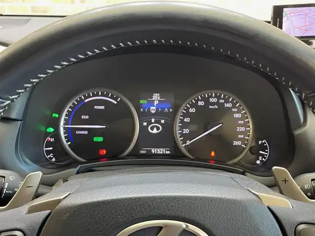 レクサス ＮＸ 300h バージョンL 岩手県 2015(平27)年 9.2万km ソニックチタニウム ワンオーナー/４WD/三眼フルLEDヘッドランプ/ムーンルーフ/本革シート/マークレビンソンプレミアムサラウンドサウンドシステム/パワーバックドア/電動格納・リクライニングリヤシート/クルーズコントロール/クリアランスソナー/オートブレーキホールド/パドルシフト/パワーシート/シートヒーター/シートベンチレーション/ステアリングヒーター/AC100V100Wアクセサリーコンセント/純正ナビ/フルセグTV/TVキャンセラー/Blu-rayDisc再生機能/ETC2.0/ドライブレコーダー/バックカメラ・サイドカメラ/純正18インチアルミホイール