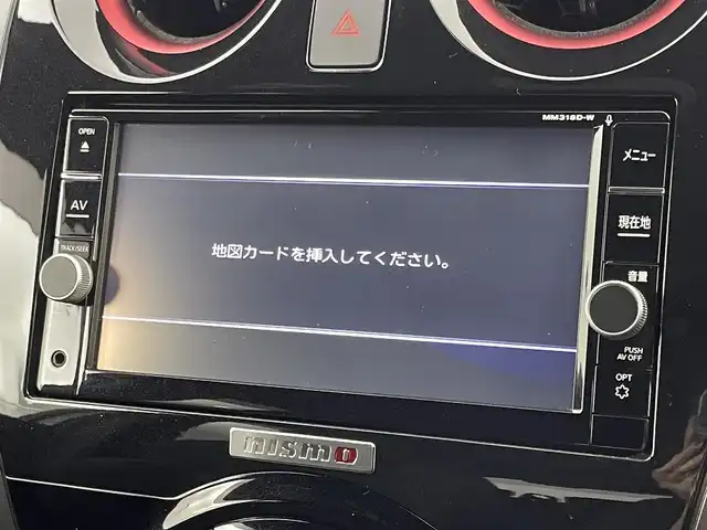 日産 ノート e－パワー ニスモ 福岡県 2019(令1)年 4万km ブリリアントホワイトパール 純正ナビ　/アラウンドビューモニター　/デジタルルームミラー　/ＥＴＣ　/前方ドライブレコーダー　/インテリジェントクルーズコントロール　/エマージェンシーブレーキ　/レーンキープ　/純正ＮＩＳＭＯ１６インチＡＷ