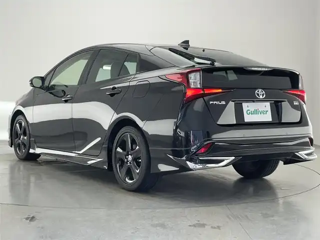 トヨタ プリウス S ツーリングセレ ブラックED 愛知県 2022(令4)年 3.8万km プレシャスブラックパール 純正8インチディスプレイオーディオ/トヨタセーフティセンス/アラウンドビューモニター/社外エアロ/黒革シート/Miracast/AC100V充電/レーダークルーズコントロール/シートヒーター/LEDオートライト/フォグランプ/純正アルミホイール/ETC2.0/ドライブレコーダー/コーナーセンサー/衝突被害軽減ブレーキ/カーテンエアバッグ/禁煙車