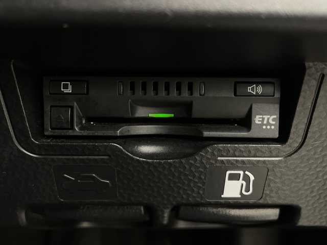 トヨタ ルーミー カスタムG 新潟県 2021(令3)年 3.4万km パールホワイトⅢ 4WD/スマートアシスト/9インチディスプレイオーディオ/Bluetooth/AppleCarPlay/AndriodAuto/バックカメラ/両側パワースライドドア/レーダークルーズコントロール/LEDオートライト/純正14インチアルミホイール/コーナーセンサー/ステアリングリモコン/電格ミラー/ウィンカーミラー/スマートキー/ビルトインETC