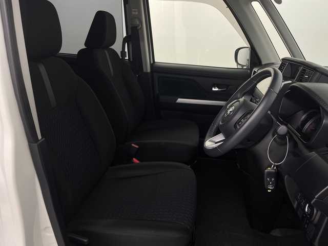 トヨタ ルーミー カスタムG 新潟県 2021(令3)年 3.4万km パールホワイトⅢ 4WD/スマートアシスト/9インチディスプレイオーディオ/Bluetooth/AppleCarPlay/AndriodAuto/バックカメラ/両側パワースライドドア/レーダークルーズコントロール/LEDオートライト/純正14インチアルミホイール/コーナーセンサー/ステアリングリモコン/電格ミラー/ウィンカーミラー/スマートキー/ビルトインETC