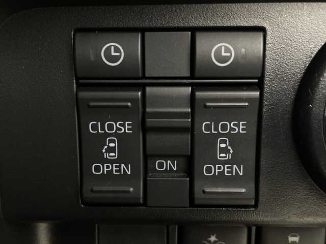 トヨタ ルーミー カスタムG 新潟県 2021(令3)年 3.4万km パールホワイトⅢ 4WD/スマートアシスト/9インチディスプレイオーディオ/Bluetooth/AppleCarPlay/AndriodAuto/バックカメラ/両側パワースライドドア/レーダークルーズコントロール/LEDオートライト/純正14インチアルミホイール/コーナーセンサー/ステアリングリモコン/電格ミラー/ウィンカーミラー/スマートキー/ビルトインETC