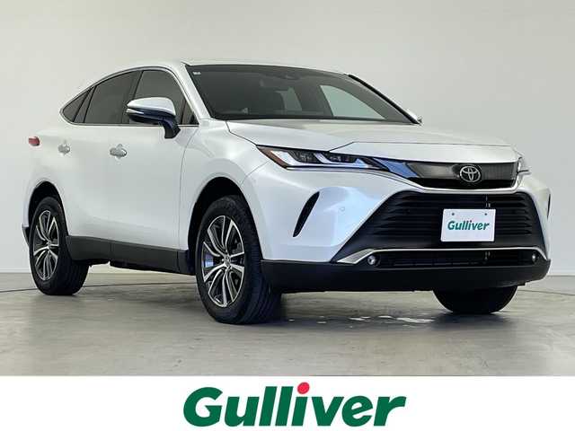 トヨタ ハリアー G 岐阜県 2025(令7)年 0.6万km プラチナホワイトパールマイカ 12.3インチ純正ディスプレイオーディオ/ナビ/Bluetooth/USB/フルセグTV/バックモニター/トヨタセーフティセンス/パーキングサポートブレーキ/プリクラッシュセーフティシステム/レーントレーシングアシスト/レーダークルーズコントロール/オートマチックハイビーム/ブラインドスポットモニター/リヤクロストラフィックアラート/デジタルインナーミラー/パワーリアゲート/ドライブレコーダー/ETC/電動チルト＆テレスコピックステアリング/パワーシート/ハーフレザーシート/革巻きステアリング/ステアリングリモコン/オートLEDヘッドライト/フォグランプ/純正フロアマット/純正18インチアルミホイール