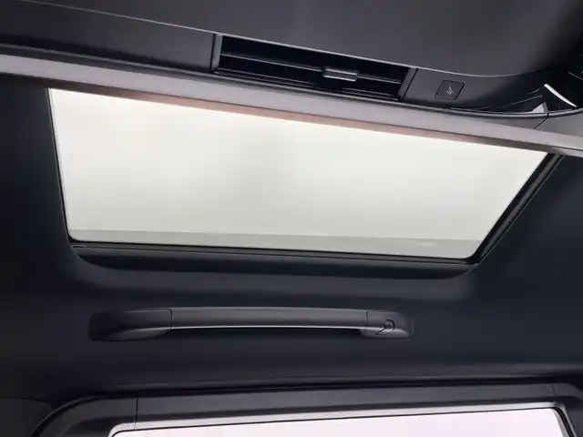 トヨタ アルファードハイブリット Z 愛知県 2024(令6)年 0.6万km プラチナホワイトパールマイカ 純正１４型DA　ムーンルーフ　HDMI　黒革　BSM　全方位カメラ　パーキングアシスト　追従クルコン　フルセグ　ETC２.0 ドラレコ　セーフティセンス　メモリーシート　パドルシフト　エアシート　禁煙　ステアリングヒーター　１５００W１００V充電　ワイヤレス充電　nanoe-X LEDオートライト　フォグランプ　純正フロアマット　USB　Bluetooth　コーナーセンサー　プッシュスタート　スマートキー　スペアタイヤ アドバンスドパーク