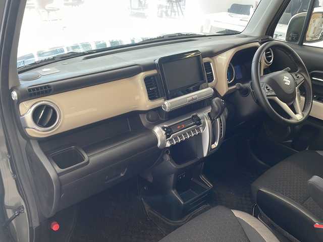 スズキ クロスビー HYBRID MZ 岐阜県 2023(令5)年 6.9万km タフカーキパールメタリック/ホワイト2トーン スズキシティブレーキサポート/レーンキープ/レーダークルーズコントロール/前席シートヒーター/アイドリングストップ/パドルシフト/コーナーセンサー/スマートキー/プッシュスタート/オートライト/LEDヘッドライト/オートマチックハイビーム/USBポート