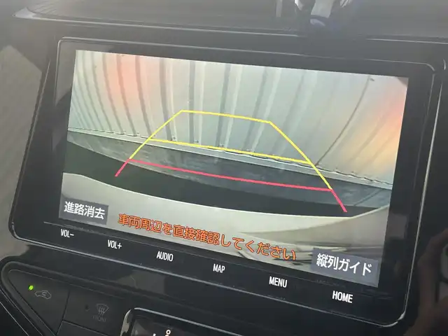 トヨタ アクア G GRスポーツ 17インチPKG 香川県 2019(令1)年 6.7万km ホワイトパールクリスタルシャイン 純正9型SDナビ【NSZT-Y68T】/（フルセグTV/Bluetooth/DVD/MSV）/バックカメラ/前後ドライブレコーダー【ZDR-015】/プリクラッシュセーフティ/レーンディパーチャーアラート/オートマチックハイビーム/先行車発進アラート/ハーフレザーシート/革巻きステアリング/ステアリングスイッチ/オートライト/LEDヘッドライト/LEDフォグライト/純正ビルトインETC/純正17インチアルミホイール/純正フロアマット/センターコンソール/ドアバイザー/ウィンカー付電動格納ミラー/ISOFIX