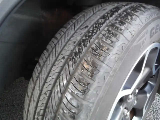 スバル インプレッサ ＸＶ 2．0i－L アイサイト 東京都 2012(平24)年 10.1万km ワイン ワンオーナー車/保証書あり/純正ナビ・TV・DVD/　BLUETOOTH・ETC/　バックカメラ/アイサイト/クルーズコントロール/パドルシフト/パワーコンセント/運転席Pシート/キセノンライト/スマートキー×2個