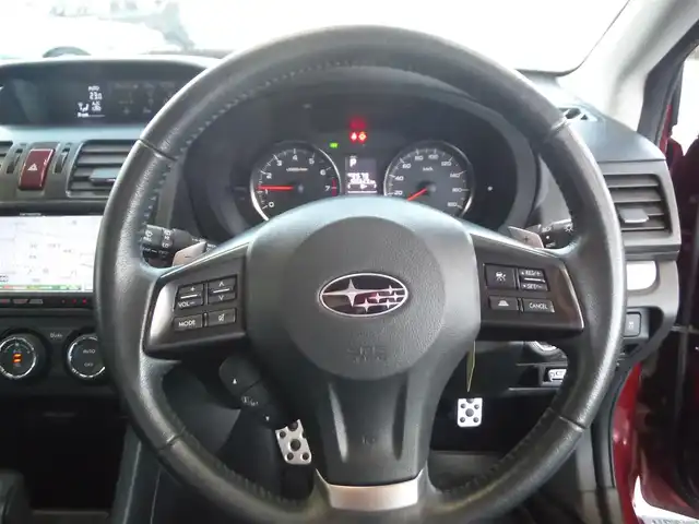 スバル インプレッサ ＸＶ 2．0i－L アイサイト 東京都 2012(平24)年 10.1万km ワイン ワンオーナー車/保証書あり/純正ナビ・TV・DVD/　BLUETOOTH・ETC/　バックカメラ/アイサイト/クルーズコントロール/パドルシフト/パワーコンセント/運転席Pシート/キセノンライト/スマートキー×2個