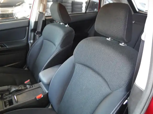 スバル インプレッサ ＸＶ 2．0i－L アイサイト 東京都 2012(平24)年 10.1万km ワイン ワンオーナー車/保証書あり/純正ナビ・TV・DVD/　BLUETOOTH・ETC/　バックカメラ/アイサイト/クルーズコントロール/パドルシフト/パワーコンセント/運転席Pシート/キセノンライト/スマートキー×2個