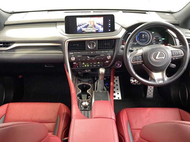 レクサス ＲＸ 450h Fスポーツ 東京都 2019(令1)年 2.5万km ホワイトノーヴァガラスフレーク TRDエアロ/サンルーフ/マークレビンソン/純正ナビ/フルセグテレビ/全方位カメラ/アダプティブクルーズコントロール/パワーバックドア/レザーシート/パワーシート/シートヒーター/エアーシート/ハンドルヒーター/HUD/前後コーナーセンサー/前後ドラレコ/オートホールドブレーキ/PCS/BSM/ローダウン(純正サス積載)/TWS21インチAW/AC100Vコンセント