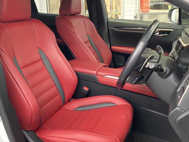 レクサス ＲＸ 450h Fスポーツ 東京都 2019(令1)年 2.5万km ホワイトノーヴァガラスフレーク TRDエアロ/サンルーフ/マークレビンソン/純正ナビ/フルセグテレビ/全方位カメラ/アダプティブクルーズコントロール/パワーバックドア/レザーシート/パワーシート/シートヒーター/エアーシート/ハンドルヒーター/HUD/前後コーナーセンサー/前後ドラレコ/オートホールドブレーキ/PCS/BSM/ローダウン(純正サス積載)/TWS21インチAW/AC100Vコンセント