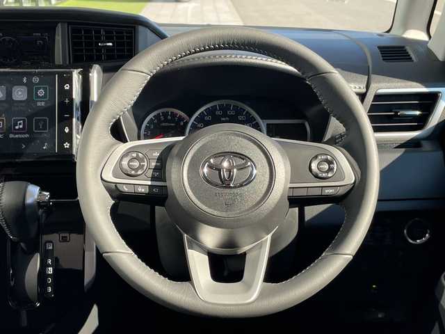 トヨタ ルーミー カスタムG－T 愛知県 2025(令7)年 0.1千km ブラックマイカメタリック/パールホワイト2トーン 登録済未使用車/純正9型ディスプレイオーディオ　ナビ機能なし/全方位カメラ/両側パワースライドドア/レーダークルーズコントロール/バックカメラ/コーナーセンサー/LEDヘッドライト/純正アルミホイール/オートマチックハイビーム/衝突軽減システム/フルセグ/Bluetooth/ステアリングスイッチ/スマートキー/プッシュスタート