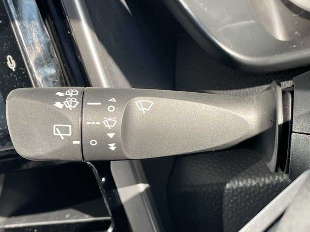 トヨタ ルーミー カスタムG－T 愛知県 2025(令7)年 0.1千km ブラックマイカメタリック/パールホワイト2トーン 登録済未使用車/純正9型ディスプレイオーディオ　ナビ機能なし/全方位カメラ/両側パワースライドドア/レーダークルーズコントロール/バックカメラ/コーナーセンサー/LEDヘッドライト/純正アルミホイール/オートマチックハイビーム/衝突軽減システム/フルセグ/Bluetooth/ステアリングスイッチ/スマートキー/プッシュスタート