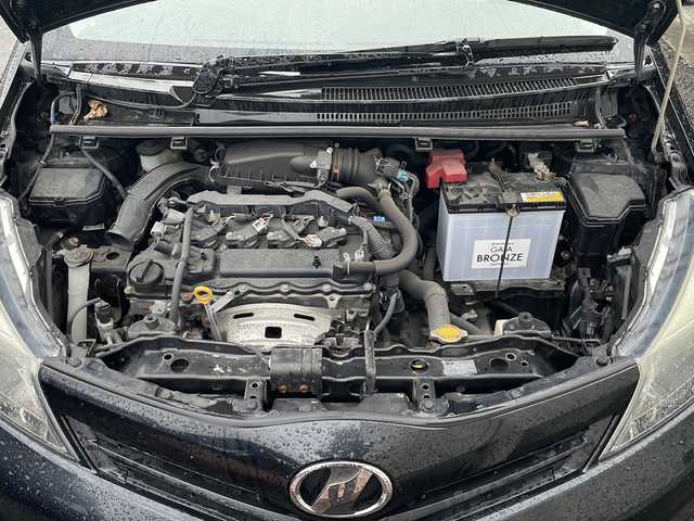 トヨタ ヴィッツ F 福島県 2013(平25)年 4.9万km ブラックマイカ 4WD 寒冷地仕様 純正ナビ フルセグTV Bluetooth CD再生 ETC 社外アルミホイール ワイパーデアイサー フォグランプ ドアバイザー フロアマット 電動格納ミラー リモコンキー