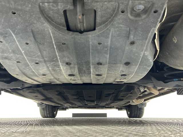 ホンダ ヴェゼル ハイブリッド RS ホンダセンシング 神奈川県 2016(平28)年 5.1万km プレミアムクリスタルレッドM ホンダセンシング/社外8型フローティングナビ【MDV-S810F】/・BT/フルセグTV/CD/DVD/USB/HDMI/SD/バックカメラ/ハーフレザーシート/シートヒーター(D/N)/電動サイドブレーキ/ブレーキホールド/スポーツモード/ビルトインETC/前後ドライブレコーダー/革巻きステアリング/ステアリングスイッチ/パドルシフト/Autoライト/ECON/フロントデアイサー/自動防眩ミラー/スマートキー/プッシュスタートボタン/LEDヘッドライト/フォグランプ/シートリフター/電動格納ミラー/ウィンカーミラー/純正フロアマット/純正18インチアルミホイール/純正ドアバイザー