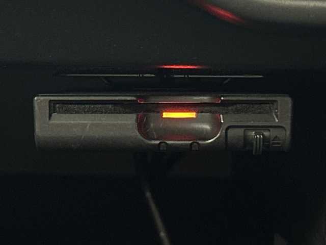 日産 ノート e－パワー メダリスト 愛知県 2017(平29)年 8.4万km スーパーブラック 禁煙車/ワンオーナー/寒冷地仕様/純正７インチナビ/（フルセグTV/Bluetooth/ＡＭ/ＦＭ）/バックカメラ/衝突軽減ブレーキ/レーンキープアシスト/ＥＴＣ/ドライブレコーダー/ハーフレザーシート/アイドリングストップ/純正１５インチアルミホイール/スマートキー/スペアキー1本/プッシュスタート/ＬＥＤヘッドライト/横滑り防止装置/オートエアコン/純正フロアマット