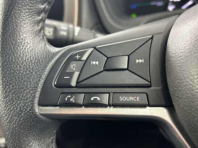 日産 ノート e－パワー メダリスト 愛知県 2017(平29)年 8.4万km スーパーブラック 禁煙車/ワンオーナー/寒冷地仕様/純正７インチナビ/（フルセグTV/Bluetooth/ＡＭ/ＦＭ）/バックカメラ/衝突軽減ブレーキ/レーンキープアシスト/ＥＴＣ/ドライブレコーダー/ハーフレザーシート/アイドリングストップ/純正１５インチアルミホイール/スマートキー/スペアキー1本/プッシュスタート/ＬＥＤヘッドライト/横滑り防止装置/オートエアコン/純正フロアマット