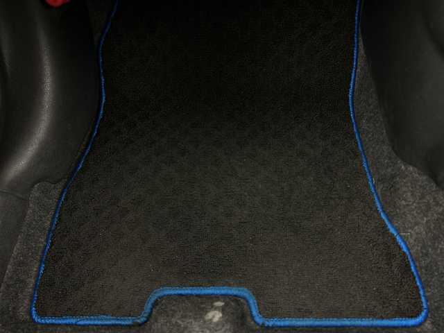 日産 ノート e－パワー メダリスト 愛知県 2017(平29)年 8.4万km スーパーブラック 禁煙車/ワンオーナー/寒冷地仕様/純正７インチナビ/（フルセグTV/Bluetooth/ＡＭ/ＦＭ）/バックカメラ/衝突軽減ブレーキ/レーンキープアシスト/ＥＴＣ/ドライブレコーダー/ハーフレザーシート/アイドリングストップ/純正１５インチアルミホイール/スマートキー/スペアキー1本/プッシュスタート/ＬＥＤヘッドライト/横滑り防止装置/オートエアコン/純正フロアマット