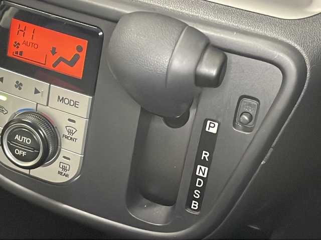 トヨタ パッソ モーダ 広島県 2016(平28)年 4.3万km ブラックマイカメタリック/ダークエメラルドマイカ 2トーン 純正ナビ/バックカメラ/ＥＴＣ/前後ドライブレコーダー/ＬＥＤヘッドライト/フルセグＴＶ/社外１４インチアルミホイール/スマートキー/プッシュスタート/オートエアコン/スペアキー/フロアマット/ＤＶＤ/エアバッグ(運転席/助手席)