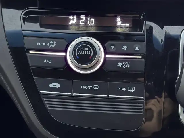 ホンダ フリード ハイブリット G ホンダセンシング 兵庫県 2016(平28)年 7.8万km ルナシルバーM hosi純正メモリナビ/両側パワースライドドア/バックカメラ/追従有クルーズコントロール/オートライト/フルセグTV/Bluetooth接続/ETC/LEDヘッドライト/純正ドアバイザー/純正フロアマット/CD/DVD/純正ミュージックサーバー/スイッチスタート