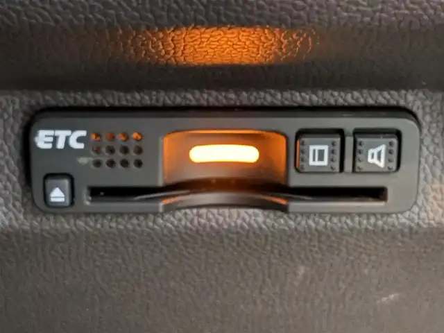 ホンダ フリード ハイブリット G ホンダセンシング 兵庫県 2016(平28)年 7.8万km ルナシルバーM hosi純正メモリナビ/両側パワースライドドア/バックカメラ/追従有クルーズコントロール/オートライト/フルセグTV/Bluetooth接続/ETC/LEDヘッドライト/純正ドアバイザー/純正フロアマット/CD/DVD/純正ミュージックサーバー/スイッチスタート