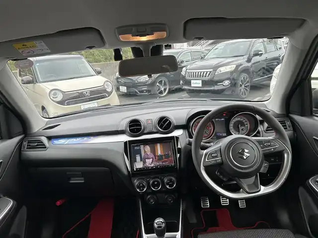スズキ スイフト スポーツ ZC33S ファイナルED 長崎県 2025(令7)年 0.3万km プレミアムシルバーメタリック/ブラック2トーンルーフ ワンオーナー/純正SDナビ/・AM/FM/CD/DVD/BT/フルセグTV/全方位カメラ/ステアリングスイッチ/コーナーセンサー/LDA/BSM/衝突軽減ブレーキ/追従クルーズコントロール/D席シートヒーター/オートライト/電動格納ウィンカーミラー/前後ドライブレコーダー/フロアマット/ＥＴＣ/保証書/取扱説明書/スペアキー