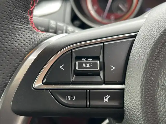 スズキ スイフト スポーツ ZC33S ファイナルED 長崎県 2025(令7)年 0.3万km プレミアムシルバーメタリック/ブラック2トーンルーフ ワンオーナー/純正SDナビ/・AM/FM/CD/DVD/BT/フルセグTV/全方位カメラ/ステアリングスイッチ/コーナーセンサー/LDA/BSM/衝突軽減ブレーキ/追従クルーズコントロール/D席シートヒーター/オートライト/電動格納ウィンカーミラー/前後ドライブレコーダー/フロアマット/ＥＴＣ/保証書/取扱説明書/スペアキー