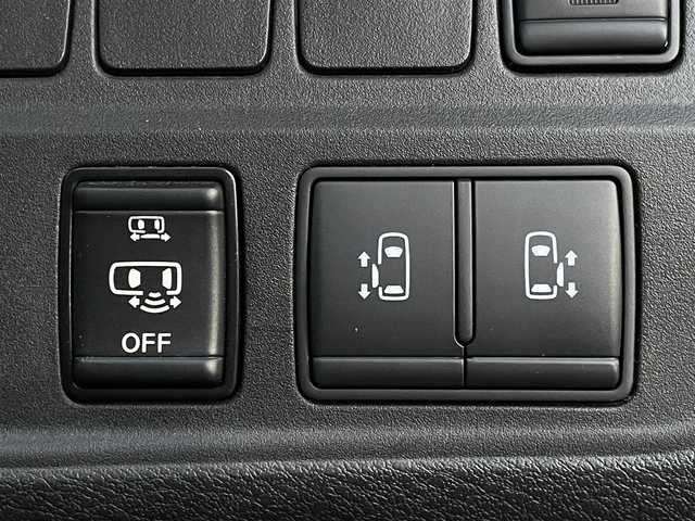 日産 セレナ ハイウェイスター V 群馬県 2021(令3)年 1.2万km ダイヤモンドブラック 衝突被害軽減システム/フロントエアロ/プロパイロット/純正ナビ/　　フルセグTV BT CD AM FM/全周囲カメラ/両側パワースライドドア/純正フロアマット/純正AW/LEDオートライト/ステアリングリモコン/デジタルインナーミラー/ドライブレコーダー前方/電子パーキング