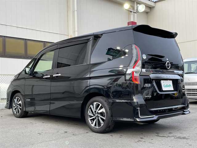 日産 セレナ ハイウェイスター V 群馬県 2021(令3)年 1.2万km ダイヤモンドブラック 衝突被害軽減システム/フロントエアロ/プロパイロット/純正ナビ/　　フルセグTV BT CD AM FM/全周囲カメラ/両側パワースライドドア/純正フロアマット/純正AW/LEDオートライト/ステアリングリモコン/デジタルインナーミラー/ドライブレコーダー前方/電子パーキング