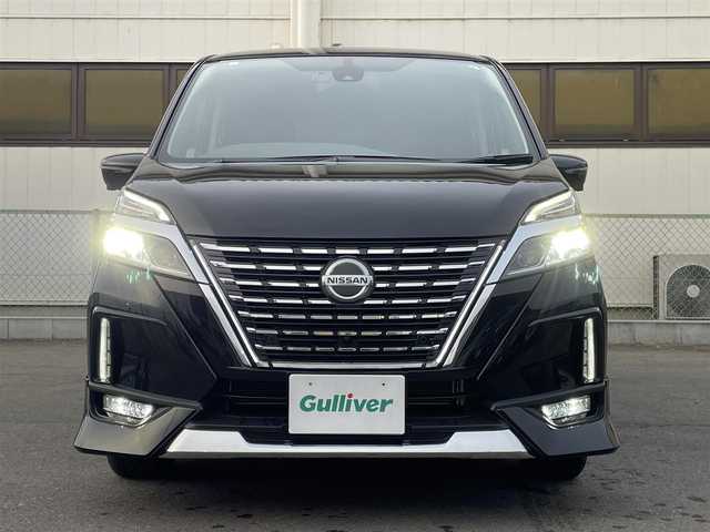 日産 セレナ ハイウェイスター V 群馬県 2021(令3)年 1.2万km ダイヤモンドブラック 衝突被害軽減システム/フロントエアロ/プロパイロット/純正ナビ/　　フルセグTV BT CD AM FM/全周囲カメラ/両側パワースライドドア/純正フロアマット/純正AW/LEDオートライト/ステアリングリモコン/デジタルインナーミラー/ドライブレコーダー前方/電子パーキング