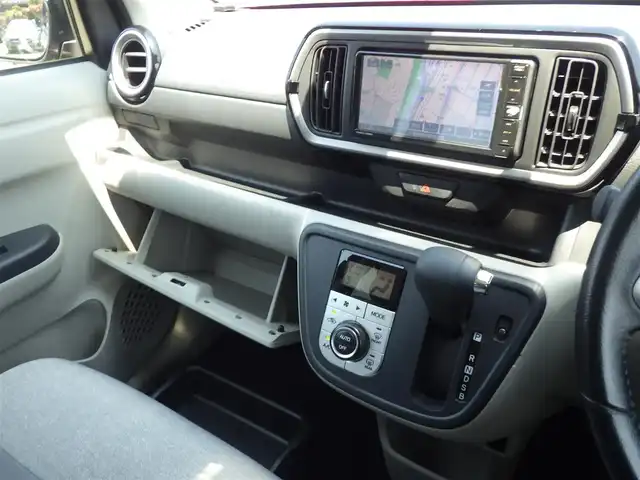 ダイハツ ブーン X Gパッケージ SAⅡ 千葉県 2018(平30)年 5.2万km プラムブラウンクリスタルマイカ スマートアシストII/エコアイドル/純正メモリーナビ/地デジTV/【DVD/CD再生機能　Bluetooth接続】/バックカメラ/革巻きステアリング/ETC/LEDヘッドライト/純正14インチアルミホイル/キーフリーシステム
