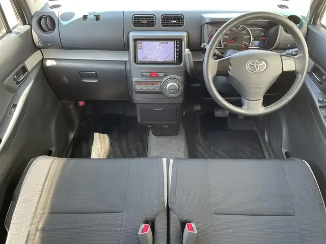 トヨタ ピクシススペース カスタム RS 新潟県 2015(平27)年 3.6万km パールホワイトⅢ 純正ナビ/(AM/FM/CD/BT)/バックカメラ/アイドリングストップ/革巻きステアリング/HIDヘッドライト/フォグランプ/電格ミラー/ドアバイザー/スマートキー