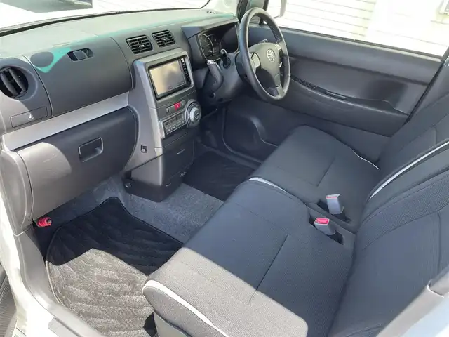 トヨタ ピクシススペース カスタム RS 新潟県 2015(平27)年 3.6万km パールホワイトⅢ 純正ナビ/(AM/FM/CD/BT)/バックカメラ/アイドリングストップ/革巻きステアリング/HIDヘッドライト/フォグランプ/電格ミラー/ドアバイザー/スマートキー