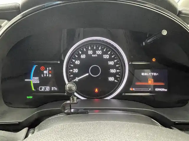 ホンダ シャトル ハイブリッド ホンダセンシング 熊本県 2020(令2)年 4万km プラチナホワイトパール 社外ナビMDV-D207BT（ＣＤ・ＢＴ）/ビルトインＥＴＣ　/社外前方ドライブレコーダー　/ホンダセンシング/・標識認識機能/・レーンキープアシスト/・路外逸脱制御機能/・アダブティブクルーズコントロール/・衝突軽減ブレーキ/・先行車発進お知らせ機能/横滑り防止/オートライト/スマートキー/プッシュスタート/スペアキー1本
