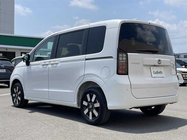 ホンダ フリード ハイブリット e:HEV AIR EX 東京都 2025(令7)年 0.1万km未満 プラチナホワイトパール 登録済未使用車/バックモニター/衝突軽減ブレーキ/ブラインドスポット/路外逸脱抑制機能/パーキングセンサー/アダプティブクルーズコントロール/両側パワースライドドア/シートヒーター/スマートキー