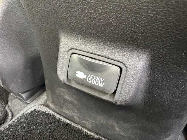 レクサス ＵＸ 250h アーバンエレガンス 大阪府 2021(令3)年 3.8万km ソニックチタニウム ナビ　/フルセグ　/Ｂｌｕｅｔｏｏｔｈ　/全方位カメラ　/レザーシート　/シートヒーター　/ステアリングヒーター　/パワーバックドア　/ブラインドスポットモニター　/前後ドラレコ　/ビルトイン２．０ＥＴＣ　/ＡＣ１００Ｖ