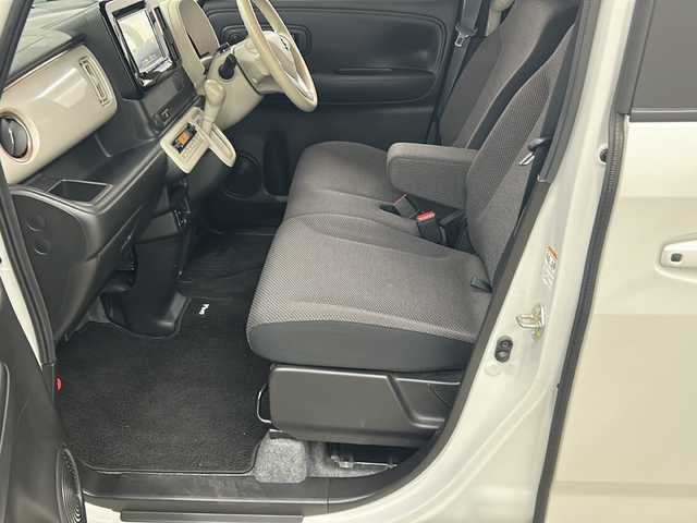 スズキ ワゴンＲ スマイル HYBRID S 長崎県 2022(令4)年 2.8万km ピュアホワイトP 純正8インチナビ(SKX-S806）/・フルセグ/・DVD/・Bluetooth/セーフティサポート/・レーンディパーチャーアラート/・誤発信抑制/・コーナーセンサー/両側パワースライド/ドライブレコーダー/ETS搭載/運転席シートヒーター/シートリフター/電格ミラー/オートハイビーム/純正フロアマット/スマートキー/プッシュスタート/オートライト/アイドリングストップ