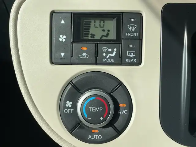 ダイハツ ミラ ココア X 神奈川県 2016(平28)年 2.9万km プラムブラウンクリスタルマイカ 純正ＳＤナビ　Bluetooth/CD/DVD/iPod/フルセグＴＶ　/バックカメラ　/後方コーナーセンサー　/純正フロアマット　/オートライト　/スマートキー　/ベンチシート　/ドアバイザー　/ハロゲンヘッドライト　/盗難防止装置　/アイドリングストップ