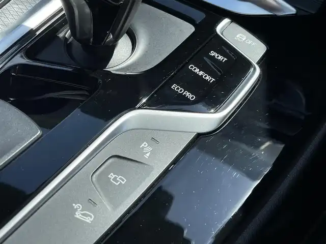 ＢＭＷ Ｘ３ xDrive20d Mスポーツ 東京都 2018(平30)年 4.8万km アルピンホワイトⅢ 純正ナビ/フルセグTV/CD/DVD再生/Bluetooth接続/全周囲モニター/ワンオーナー/スマートキー/プッシュスタート/パドルシフト/アダプティブクルーズコントロール/ETC/電動パワーシート/シートヒーター/ハーフレザーシート/パワーゲート/純正LEDヘッドライト/オートライト/オートハイビーム/ヘッドアップディスプレイ/ディスプレイキー/ワイヤレス充電