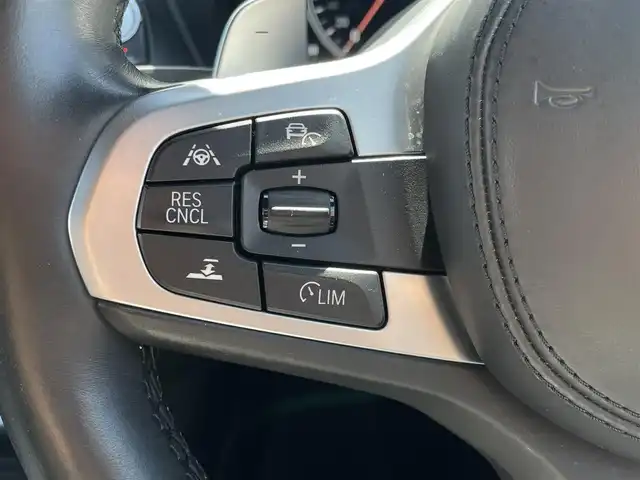 ＢＭＷ Ｘ３ xDrive20d Mスポーツ 東京都 2018(平30)年 4.8万km アルピンホワイトⅢ 純正ナビ/フルセグTV/CD/DVD再生/Bluetooth接続/全周囲モニター/ワンオーナー/スマートキー/プッシュスタート/パドルシフト/アダプティブクルーズコントロール/ETC/電動パワーシート/シートヒーター/ハーフレザーシート/パワーゲート/純正LEDヘッドライト/オートライト/オートハイビーム/ヘッドアップディスプレイ/ディスプレイキー/ワイヤレス充電