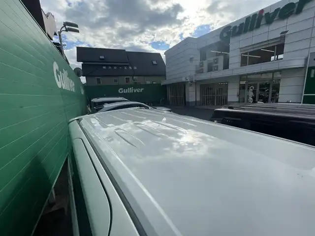 トヨタ ノア Si ダブルバイビー 東京都 2018(平30)年 4.6万km ホワイトパールクリスタルシャイン 純正9型SDナビ【NSZT-Y66T】/(Bluetooth/フルセグTV)/バックカメラ/純正12.1型後席モニター【V12T-R66C】/セーフティーセンスC/・プリクラッシュセーフティー/・レーンディパーチャーアラート/・オートマチックハイビーム/・先行車発進告知機能/クルーズコントロール/両側パワースライドドア/左右独立温度調整オートエアコン/純正フロアマット/ETC2.0/新車時保証書/取扱説明書/スペアキー×1