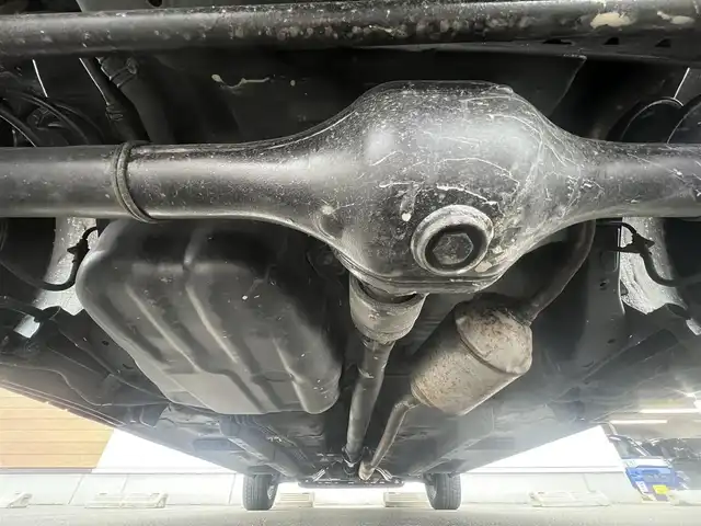 ダイハツ タント G SA 秋田県 2013(平25)年 11.5万km ブラックマイカメタリック ４WD/両側パワースライドドア/純正メモリナビ（DVD/CD再生可能）/フルセグ/バックカメラ/社外１４インチアルミ（冬タイヤ装着）/スマートキー/アイドリングストップ/プッシュスタート/ステアリングスイッチ/純正フロアマット/純正ドアバイザー/オートライト/オートエアコン/パワーステアリング/パワーウィンドウ/ヘッドライトレベライザー/横滑り防止/盗難防止装置/寒冷地仕様/電動格納ウィンカーミラー/保証書/取扱説明書/記録簿/スペアキー×１