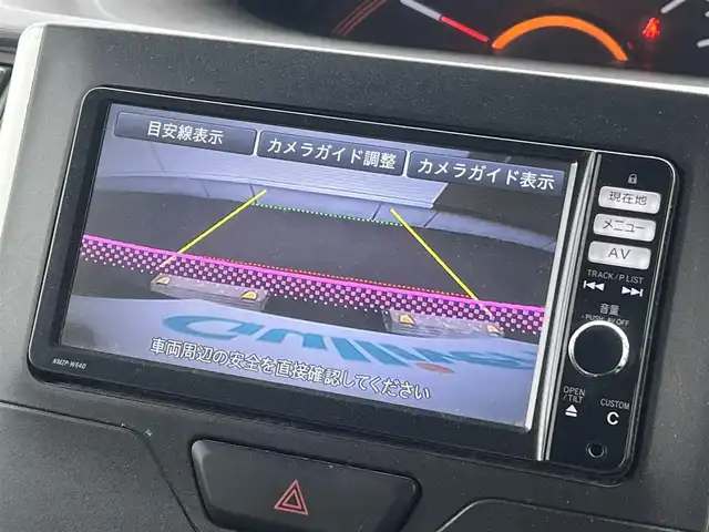 ダイハツ タント G SA 秋田県 2013(平25)年 11.5万km ブラックマイカメタリック ４WD/両側パワースライドドア/純正メモリナビ（DVD/CD再生可能）/フルセグ/バックカメラ/社外１４インチアルミ（冬タイヤ装着）/スマートキー/アイドリングストップ/プッシュスタート/ステアリングスイッチ/純正フロアマット/純正ドアバイザー/オートライト/オートエアコン/パワーステアリング/パワーウィンドウ/ヘッドライトレベライザー/横滑り防止/盗難防止装置/寒冷地仕様/電動格納ウィンカーミラー/保証書/取扱説明書/記録簿/スペアキー×１