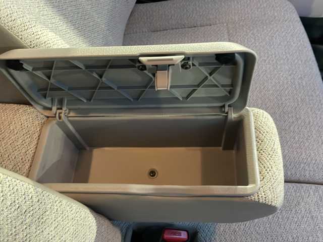 ダイハツ ムーヴ キャンバス X 道東・釧路十勝 2016(平28)年 3.7万km パールホワイトⅢ/ナチュラルベージュマイカメタリック 2トーン 4WD/純正カーオーディオ　/ＣＤ再生/横滑り防止装置/アイドリングストップ　/スマートキー　/プッシュスタート　/純正フロアマット　/社外１４インチアルミホイール/スタッドレスタイヤ積み込み/・155/65/R14/・溝5ミリ/・社外14インチアルミホイール