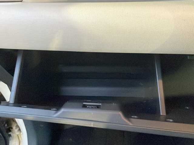 ダイハツ ムーヴ キャンバス X 道東・釧路十勝 2016(平28)年 3.7万km パールホワイトⅢ/ナチュラルベージュマイカメタリック 2トーン 4WD/純正カーオーディオ　/ＣＤ再生/横滑り防止装置/アイドリングストップ　/スマートキー　/プッシュスタート　/純正フロアマット　/社外１４インチアルミホイール/スタッドレスタイヤ積み込み/・155/65/R14/・溝5ミリ/・社外14インチアルミホイール